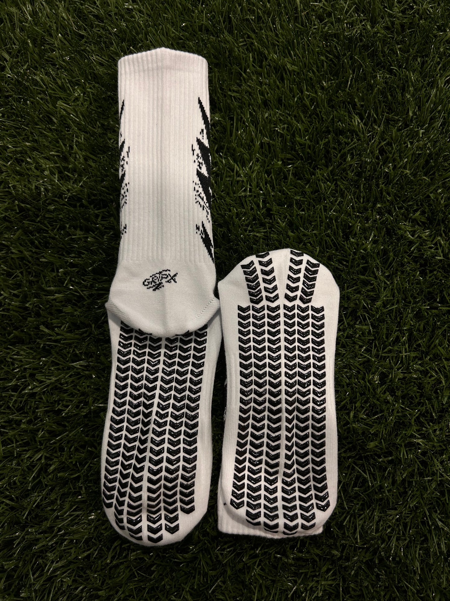 GRIPX FROST ❄️ — White & Black Grip Socks